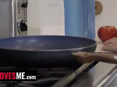 Брюнетки, Хд, Лесбиянка, Лизание, Киски, Сестра, Втроем, Сиськи