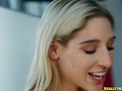 素人, アメリカ人, ブロンド, フェラチオ, ハードコア, なめる, アウトドア, オマンコ