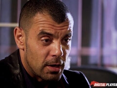 Gros seins, Noire, Brunette brune, Dingue, Actrice du porno, Jarretelles