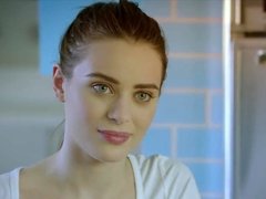 Blasen, Braunhaarige, Spermaladung, Hd, Pornostars, Rau, Rasiert, Strümpfe