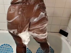 Amateur, Belle grosse femme bgf, Noire, Noir ébène, Nue, Douche, Solo, Nénés