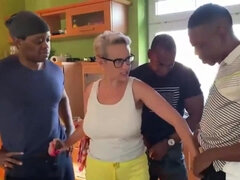 Amateur, Anal, Sucer une bite, Rondelette, Interracial, Mère que j'aimerais baiser, Bureau, Uniforme