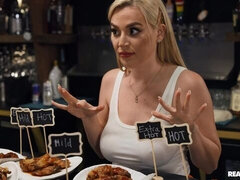 Amateur, Léchez, Lingerie, Masturbation, Dénudage, Tatouage, Nénés, Mouillée