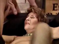 Gorda, Corrida, Alemán, Abuelita, Maduro, Madres para coger