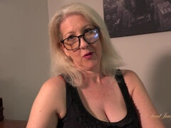 Tante, Grosse titten, Blasen, Britisch, Vollbusig, Erotisch, Reif, Milf