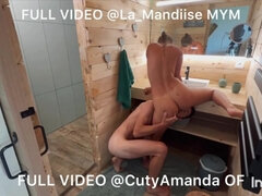 Salle de bains, Gros seins, Sucer une bite, Brunette brune, En levrette, Hard, Hd, Claque