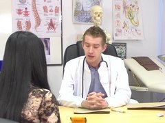 Большие сиськи, Парочка, Кончили внутрь, Семяизвержение, Доктор, Секс без цензуры, Хд, Натуральные сиськи