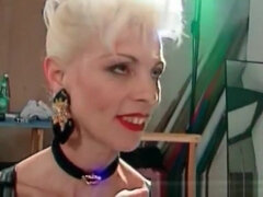 Tetona, Linda, Garganta profunda, Abuelita, Maduro, Orgasmo, Perforación, Coño