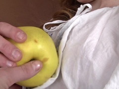 Rubia, Peludo, Masturbación, Bajo la falda