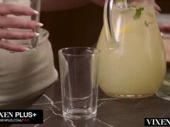 En levrette, Hd, Interracial, Masturbation, Mère que j'aimerais baiser, Nue, Chatte, Séduite