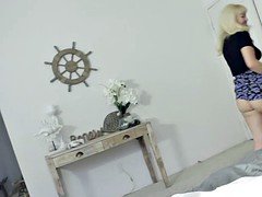 Blondine, Blasen, Bruder, Spermaladung, Aufs gesicht abspritzen, Pov, Schwestern, Schlafend