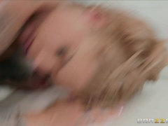 アナル, デカパイ, 黒人, ブーツ, 指いじり, ラフ, ストッキング, タトゥー