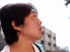 アジア人, デカパイ, フェラチオ, 手コキする, 日本人, 淫乱熟女