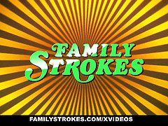 Plantureuse, En levrette, Faciale, Hd, Fils, Tabou, Plan cul à trois, Jumeaux