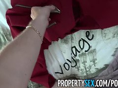 Grote kont, Pijpbeurt, Bruinharig, Rondborstig, Sperma shot, Jurk, Sperma in gezicht, Reusachtig