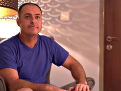 Anal babe pornstar rides boyfriends cock with her ass in dorm room