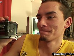 Grosse titten, Braunhaarige, Geile alte tussi, Doppelpenetration, Reif, Milf, Realität, Stiefmutter