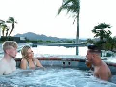 Grosser arsch, Grosse titten, Blondine, Doppelpenetration, Handjob, Hd, Ehemann, Jungendliche (18+)