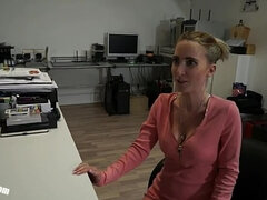 18 летние, Блондинки, Немки, Крошечные, Тату, Дразнящие, Молоденькие, Сиськи