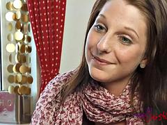 In den arsch, Grosse titten, Braunhaarige, Handjob, Hardcore, Reif, Mutti, Jungendliche (18+)