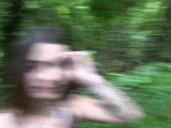 Leie, Bikini, Braunhaarige, Freundin, Zierlich, Rasiert, Abendanzug, Nass
