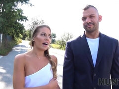 HUNT4K. Gal Gives Coochie For Spunky Pummeling So Spouse Can Jack Off