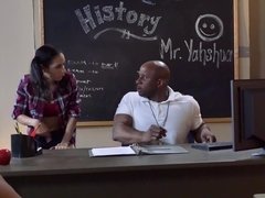 Gros seins, Noire, Interracial, Fille latino, Étudiant, Suçant, Professeur