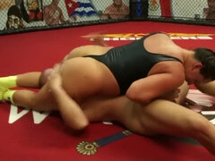 Gros cul, Gros seins, Plantureuse, Femme dominatrice, Fétiche, Maman, Nénés, Catch