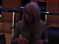 Grote mammen, Blond, Rondborstig, Gek, Hardcore, Openbaar