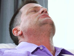 Sucer une bite, Brunette brune, Adolescente