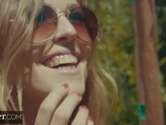 Anal, Cul, Sucer une bite, Brunette brune, Hard, Léchez, Actrice du porno, Chevaucher