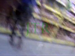 Serré, Voyeur