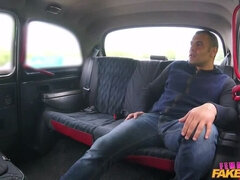 Blasen, Auto, Hundestellung, Frau, Handjob, Pov, Muschi, Nass