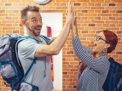 Grosser arsch, Schwarz, Frau frau mann, Hardcore, Hotel, Küssen, Milf, Flotter dreier