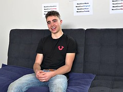 Amateur jock enjoys the pleasure of cum after solo masturbation