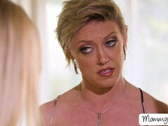 Rondborstig, Lesbisch, Moeder die ik wil neuken, Moeder, Kut duiken, Stiefmoeder, Tatoeage, Tiener