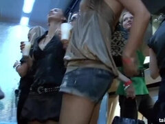 Rubia, Cfnm, Europeo, Grupo, Interracial, Lencería, Fiesta, Intercambio de parejas