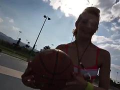 Amateur, Nana, Grosse bite, Blonde, Éjaculation interne, Hard, Public, Adolescente