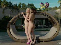 ブロンド, 茶髪の, パーティ, 小柄, ピアス, オマンコ, スパンキング, オッパイの