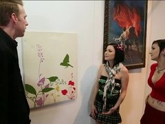 Эмо, Группа, Студентка