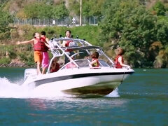 Leie, Asiatisch, Grosser arsch, Grosse titten, Handjob, Koreanisch, Student, Jungendliche (18+)