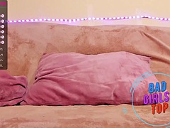 Leie, In den arsch, Tussi, Grosser schwanz, Dildo, Doppelpenetration, Rotschopf, Reiten