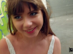 Любители, Жопа, Брюнетки, Француженки, Секс без цензуры, Пирсинг, От первого лица, Сиськи