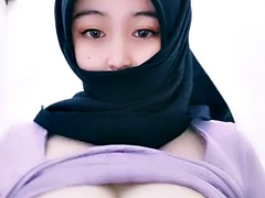 Grosse titten, Indonesisch, Milf, Öffentlich, Transfrau, Solo, Titten