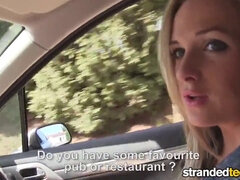 Amateur, Sucer une bite, Voiture, Argent, De plein air, Public, Réalité, Adolescente