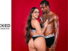 Gros cul, Grosse bite, Sucer une bite, Brunette brune, En levrette, Interracial, Seins naturels, Nénés