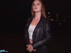 Sucer une bite, Tir de sperme, Orgasme, Public, Réalité, Nénés