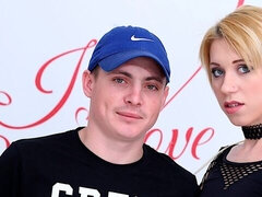 Любители, Анальный секс, Блондинки, Собачьи, Натуральные сиськи, Тощие, Молоденькие, Жена