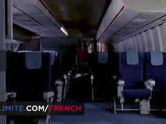 Double Penettration In A Commercial Flight - Clea Gaultier