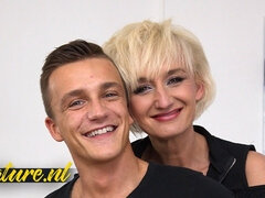 Blondine, Blasen, Geile alte tussi, Hardcore, Milf, Mutti, Reiten, Dürr